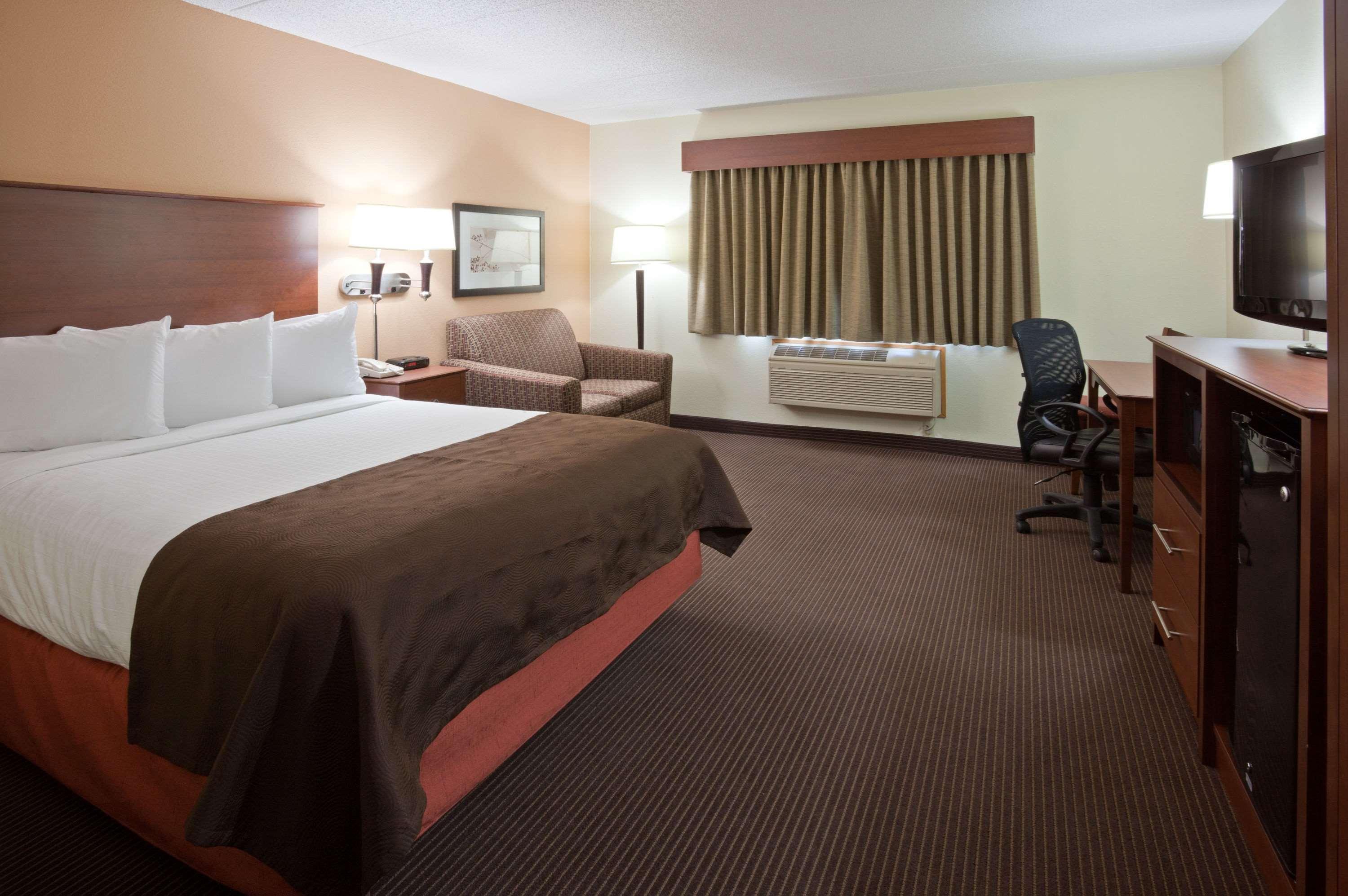 Americinn By Wyndham Bismarck Esterno foto