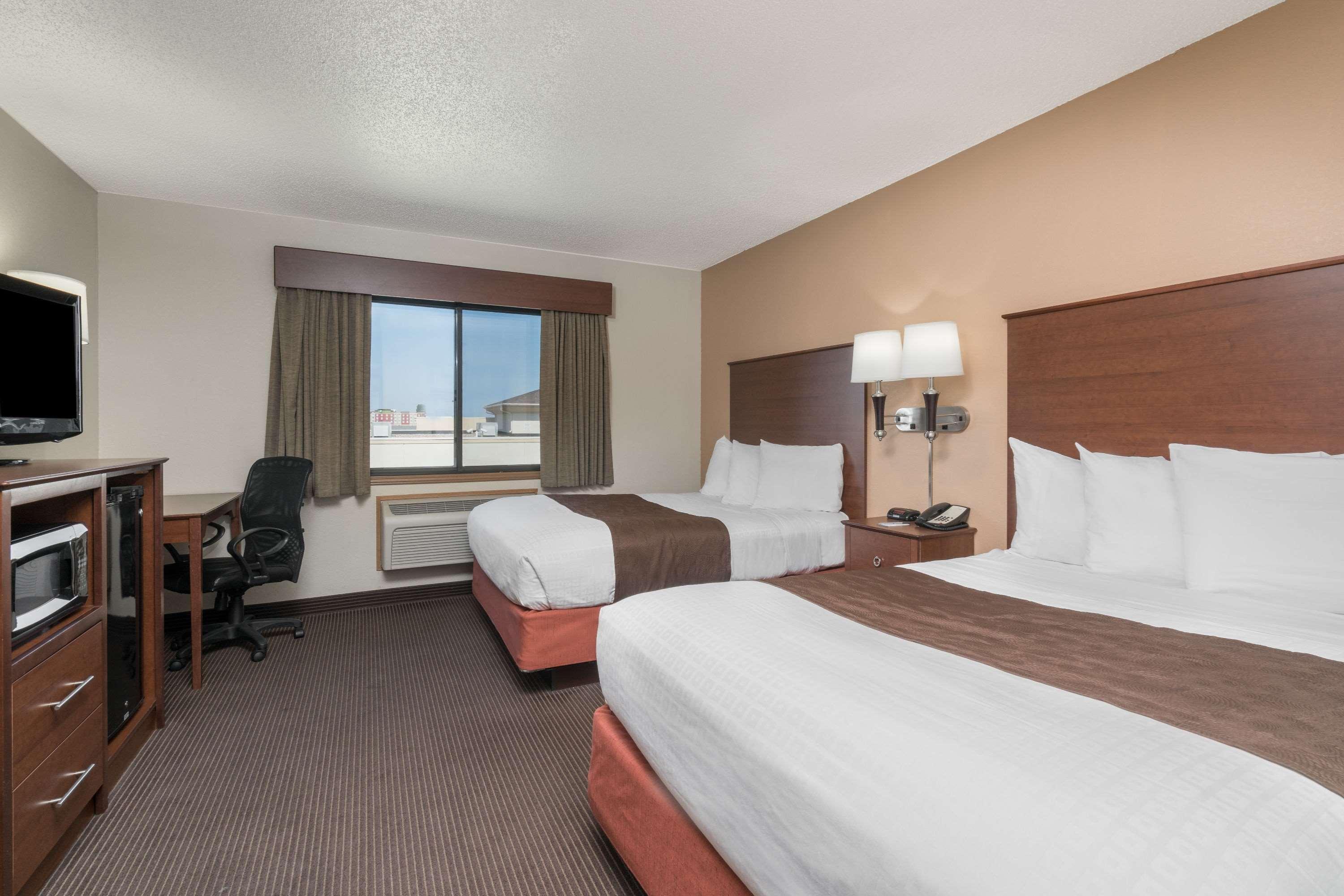 Americinn By Wyndham Bismarck Esterno foto