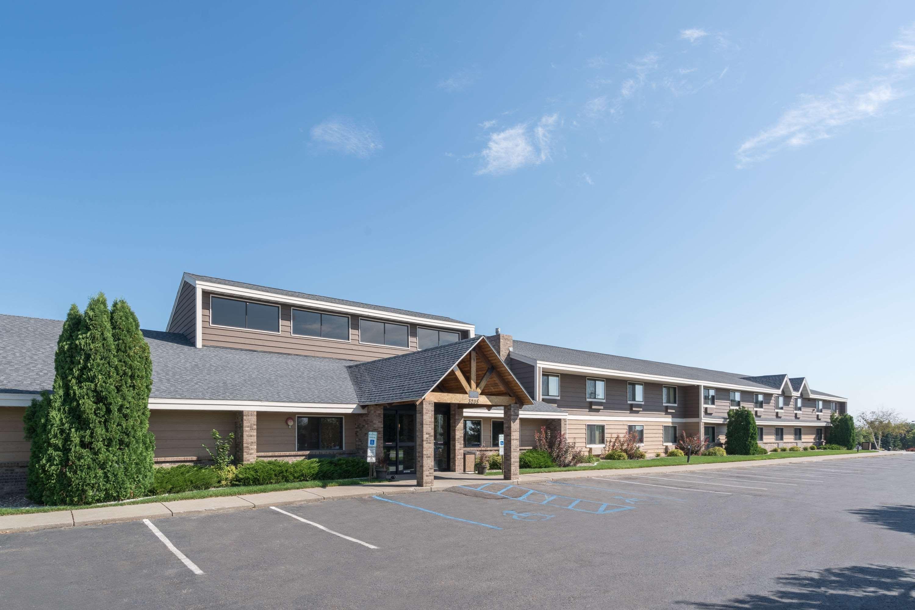 Americinn By Wyndham Bismarck Esterno foto
